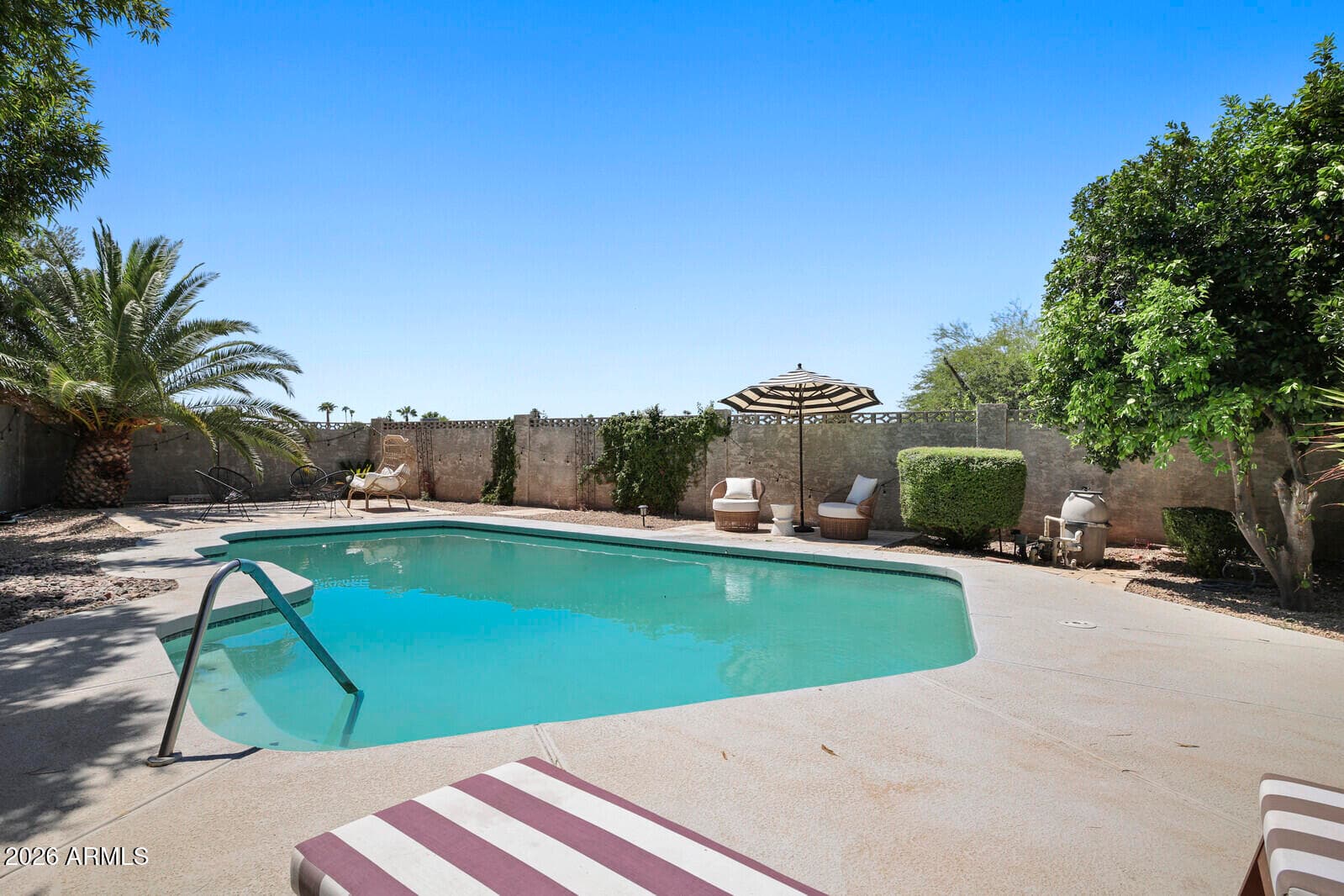 3915 E LARKSPUR Drive, Phoenix, AZ 85032 — photo 2 of 24