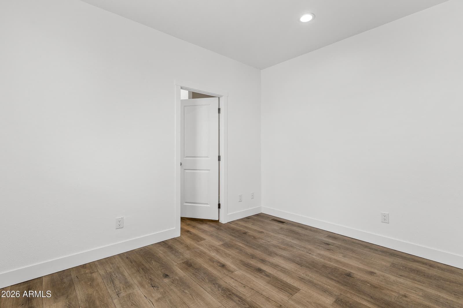 5250 W US-89 122, Flagstaff, AZ 86004 — photo 8 of 22
