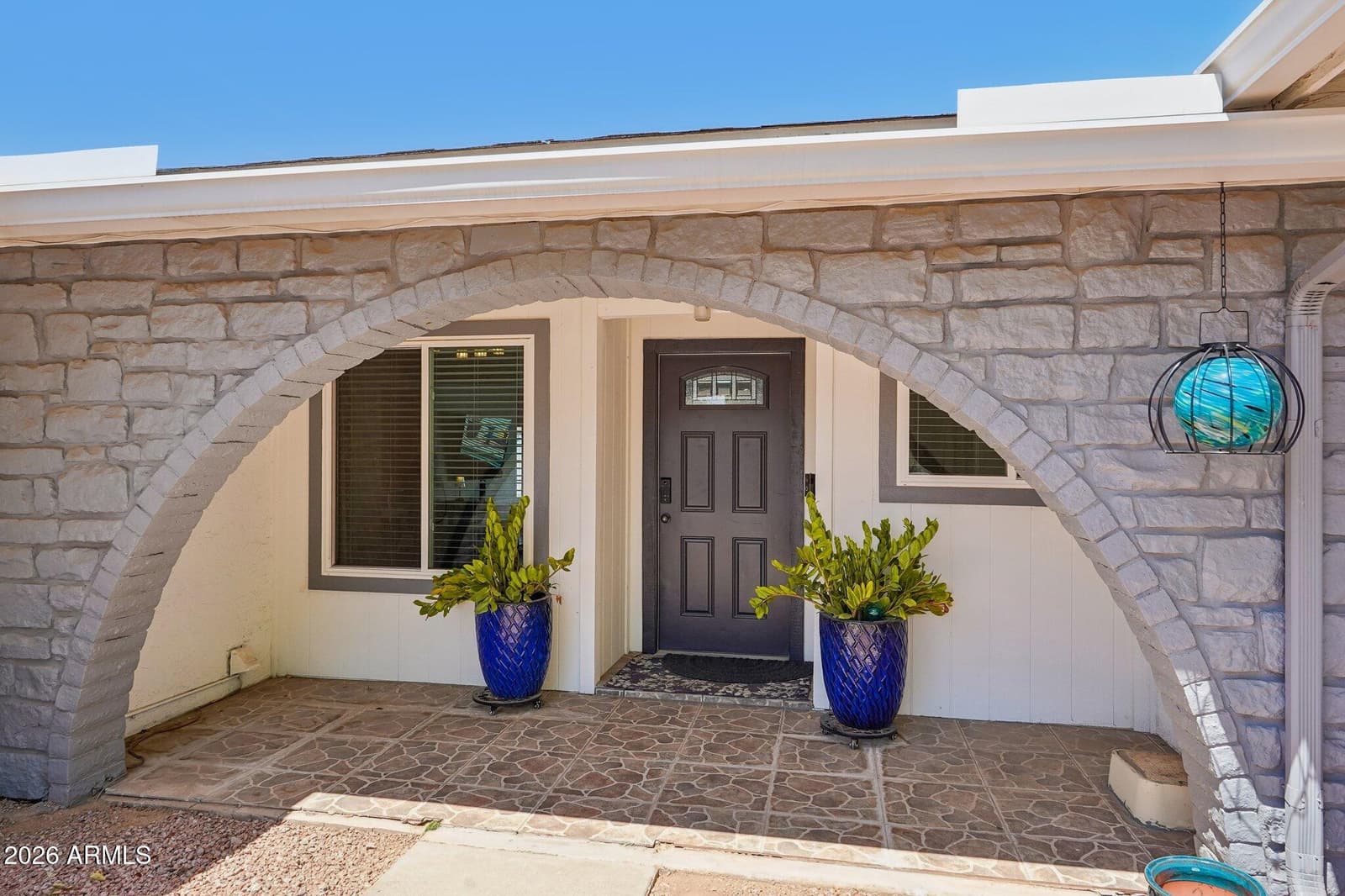 10018 N 48TH Lane, Glendale, AZ 85302 — photo 4 of 54