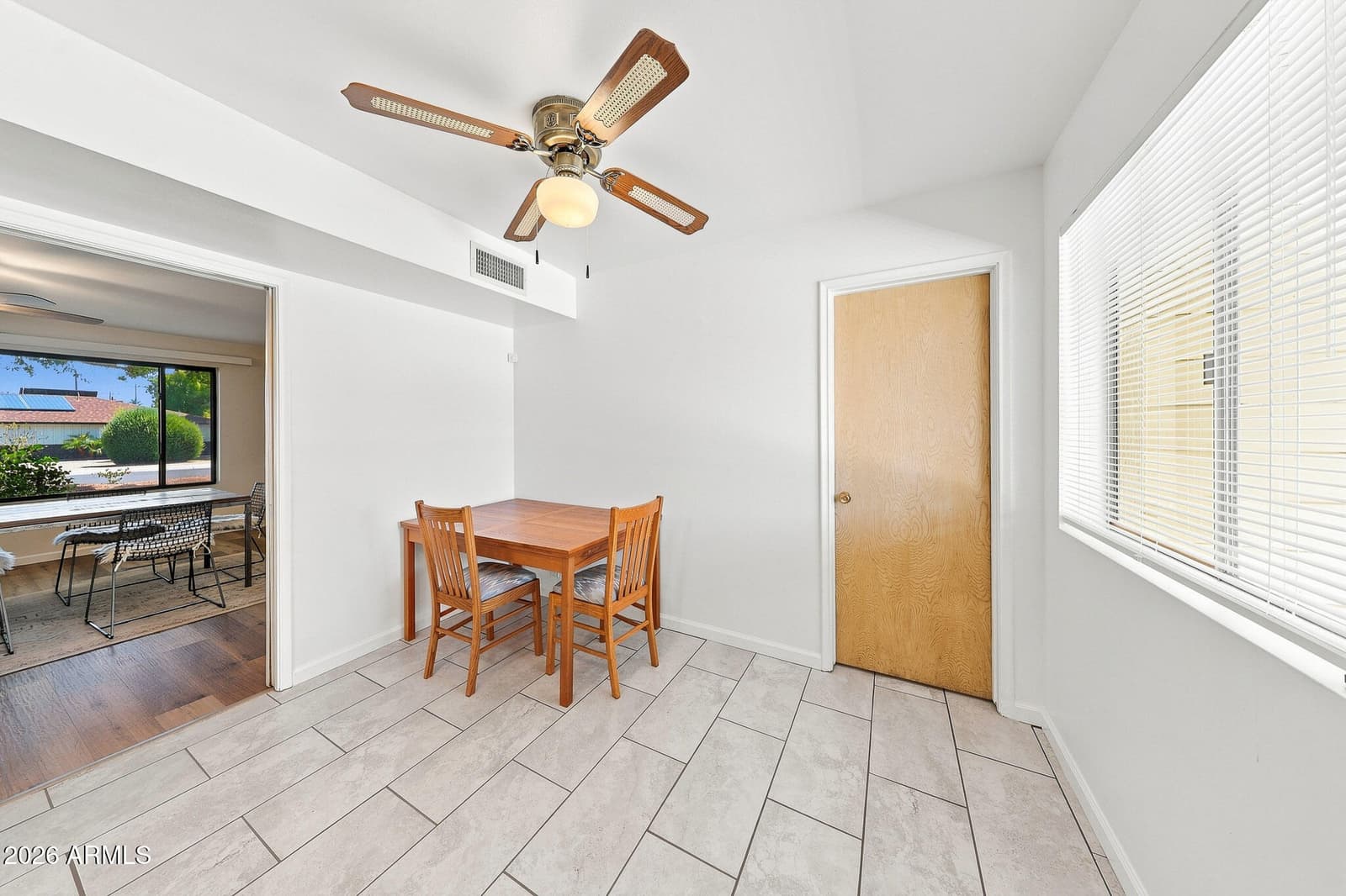 1202 E NORTHVIEW Avenue, Phoenix, AZ 85020 — photo 10 of 26