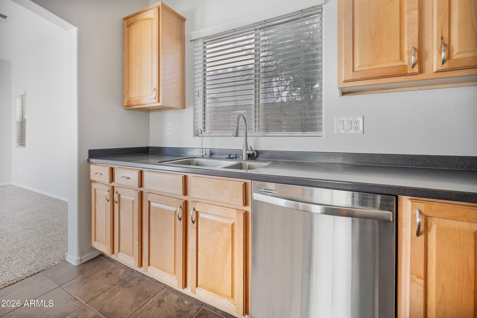 453 N CITRUS Lane, Gilbert, AZ 85234 — photo 14 of 38