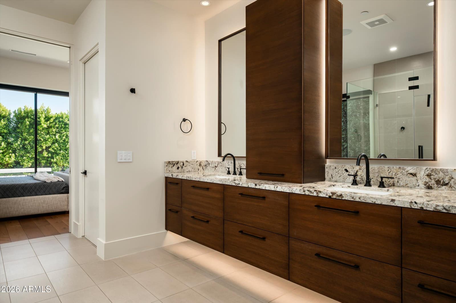 6893 E Cactus Wren Road, Paradise Valley, AZ 85253 — photo 16 of 37