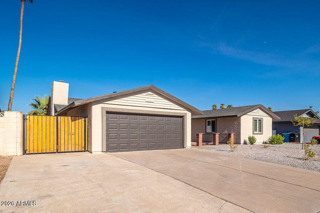 14843 N 37TH Avenue, Phoenix, AZ 85053 — photo 3 of 35