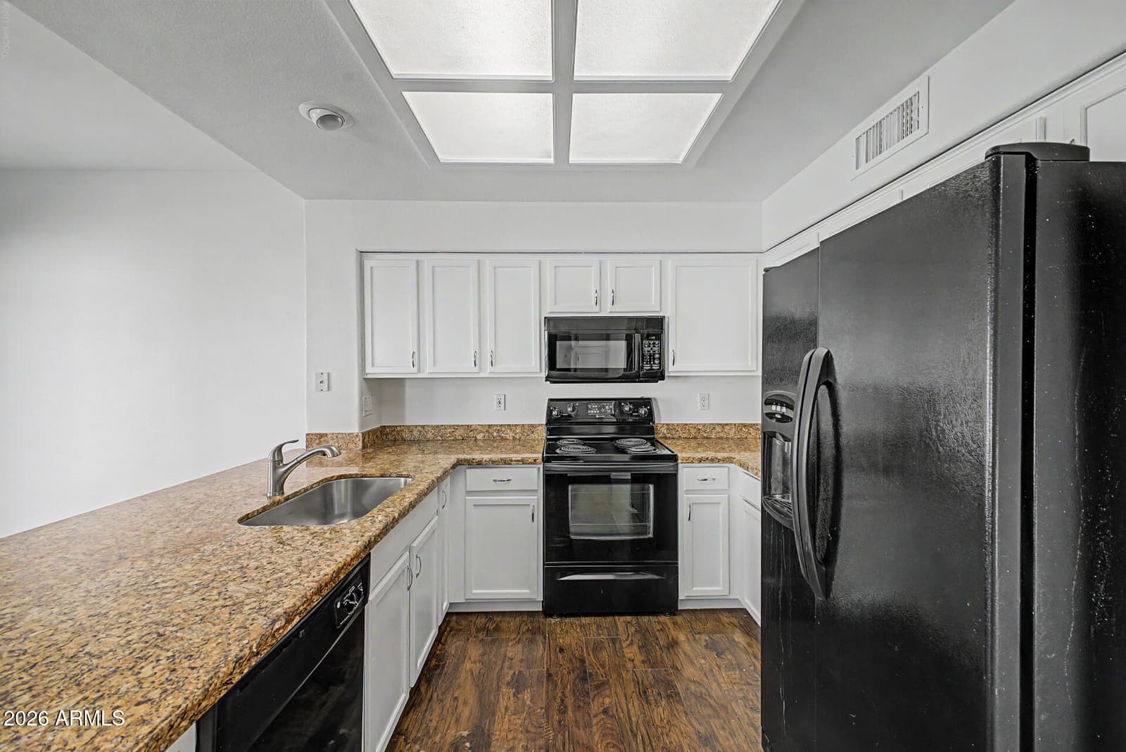 8371 W MELINDA Lane, Peoria, AZ 85382 — photo 10 of 25
