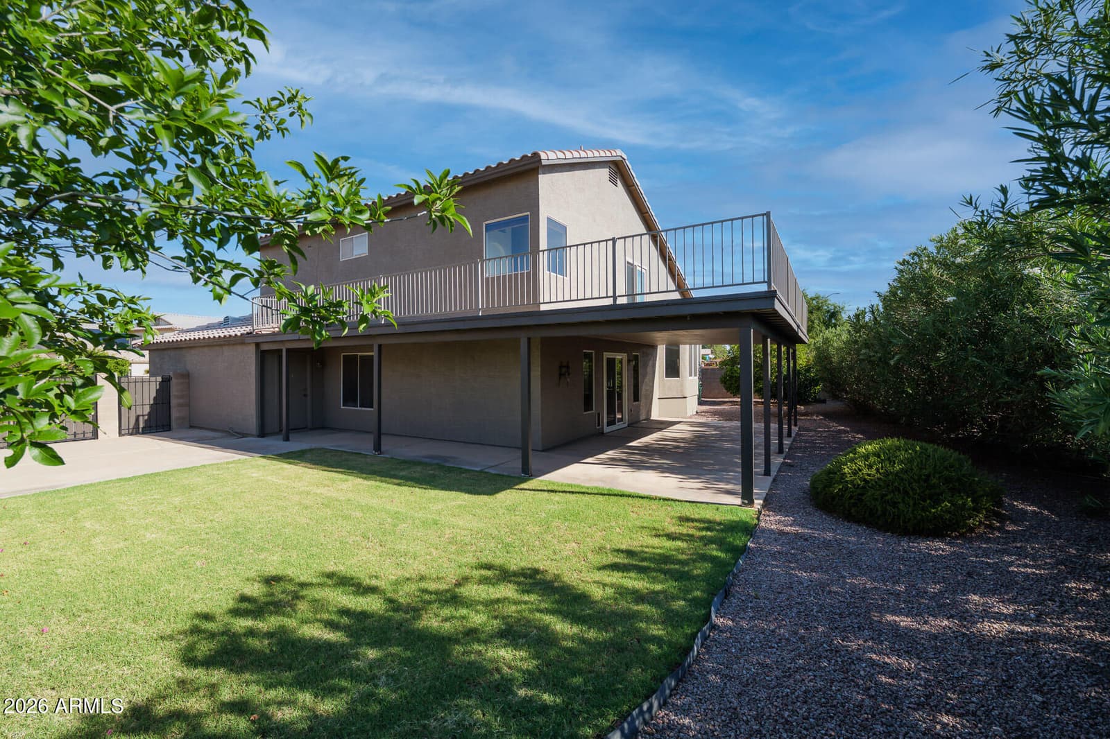 181 S TIAGO Drive, Gilbert, AZ 85233 — photo 28 of 44