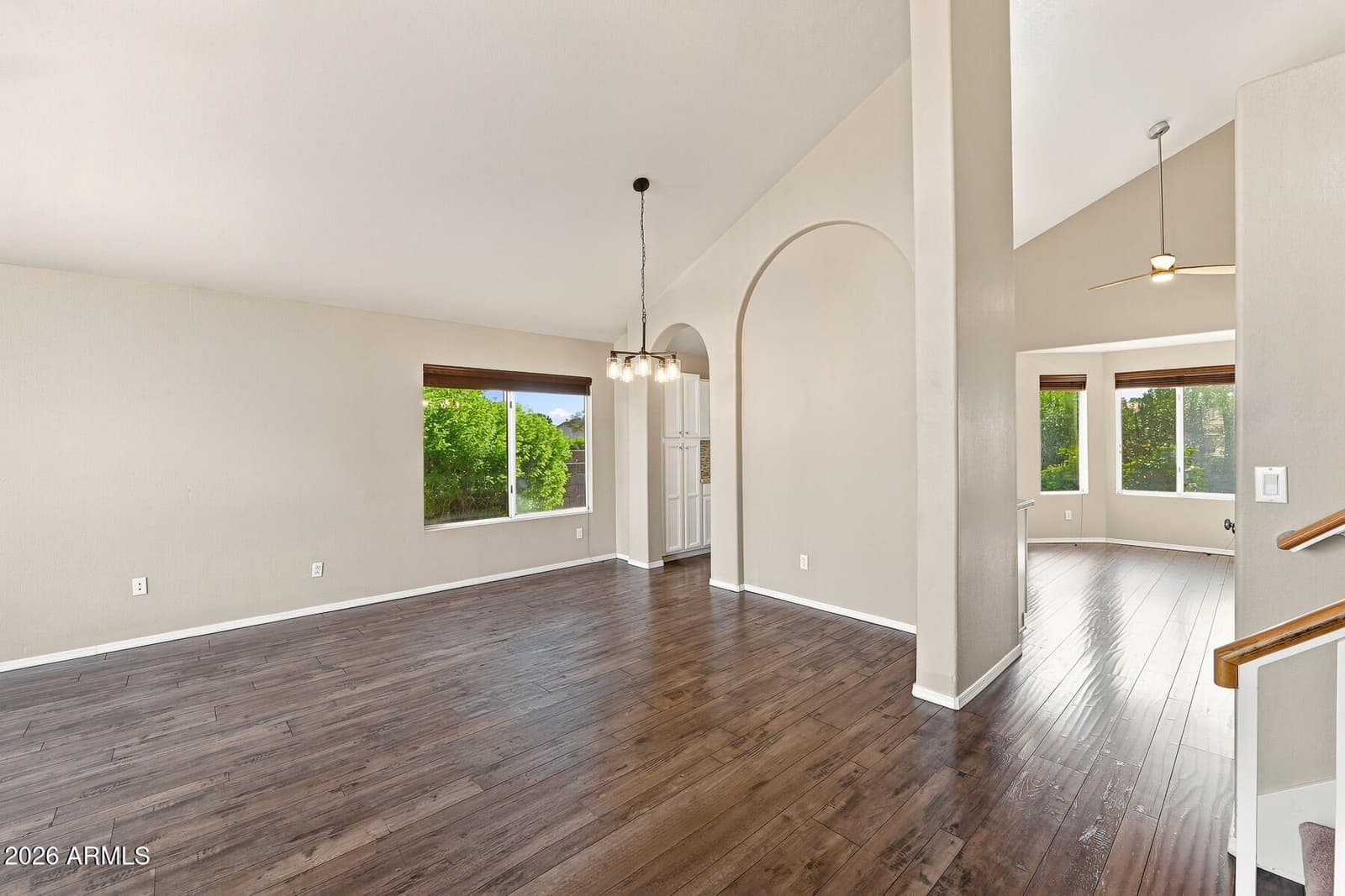 181 S TIAGO Drive, Gilbert, AZ 85233 — photo 4 of 44