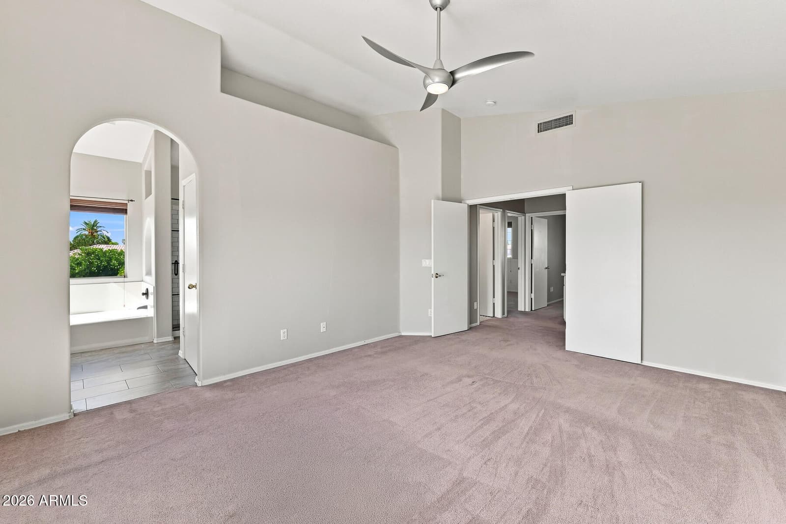 181 S TIAGO Drive, Gilbert, AZ 85233 — photo 19 of 44