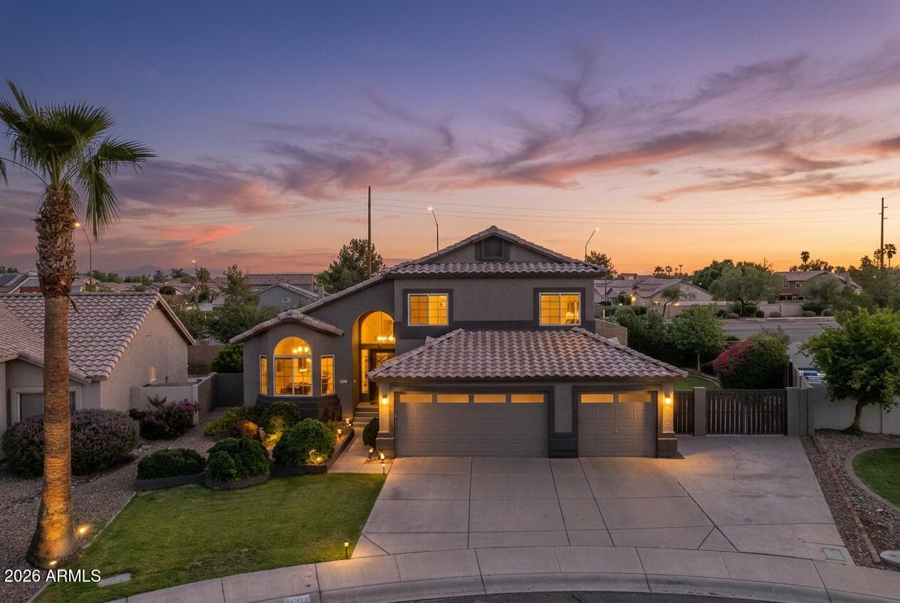 181 S TIAGO Drive, Gilbert, AZ 85233 — photo 1 of 44