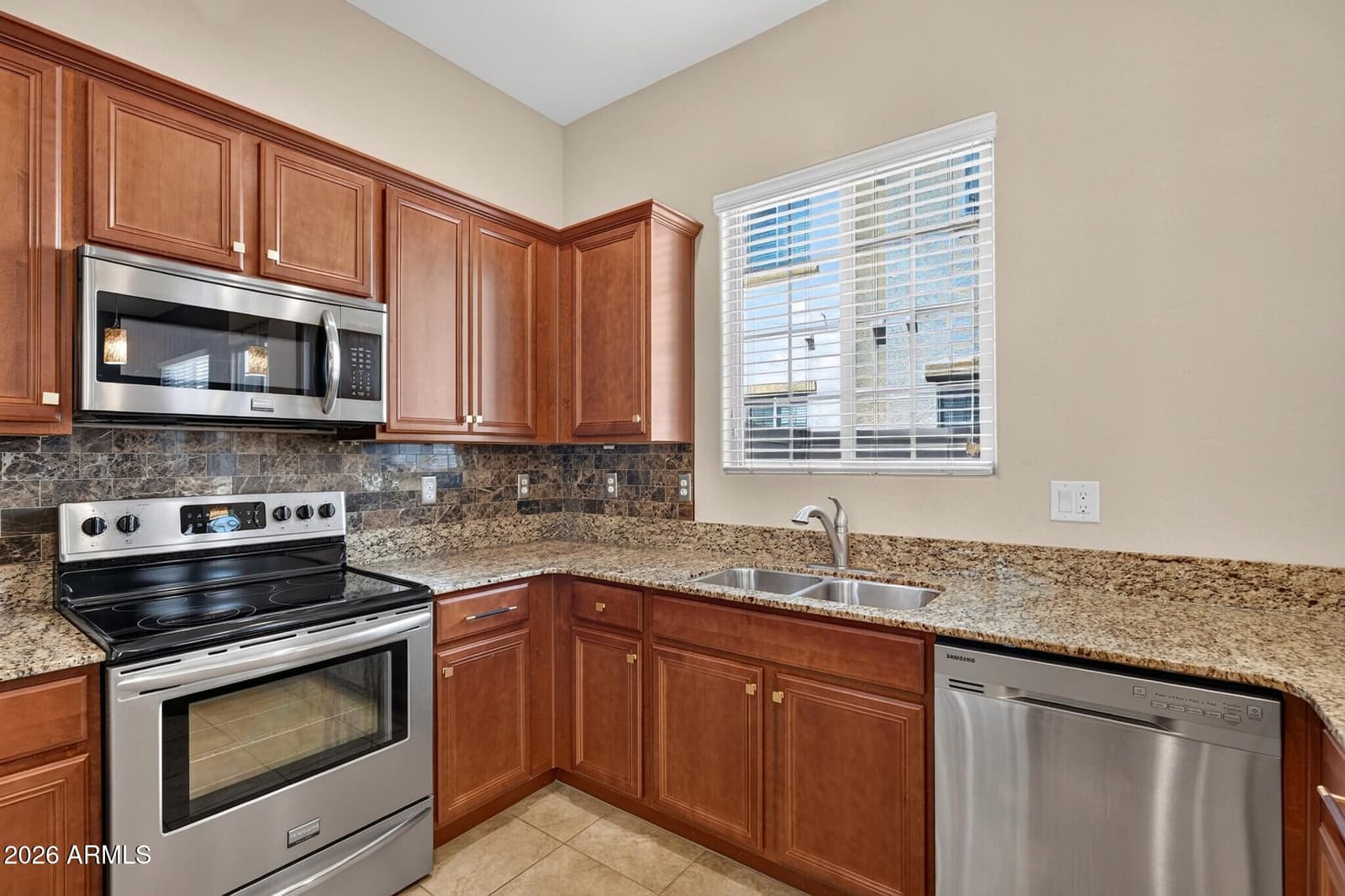1367 S COUNTRY CLUB Drive 1056, Mesa, AZ 85210 — photo 11 of 39