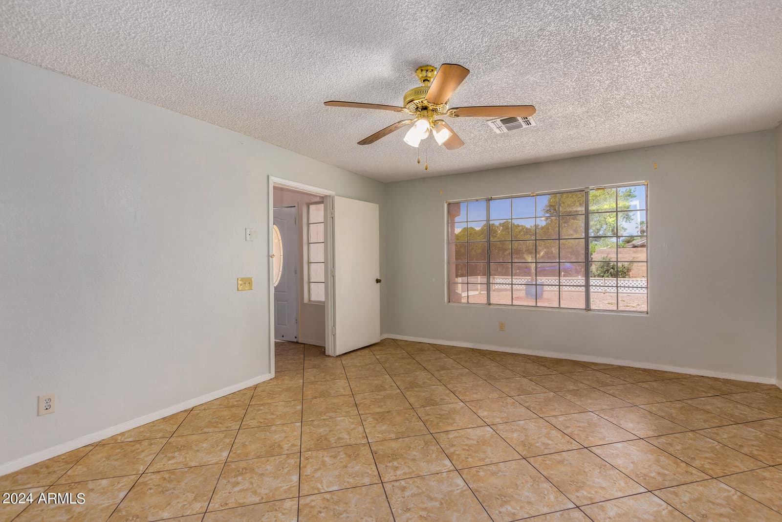 8591 W OREGON Avenue, Glendale, AZ 85305 — photo 21 of 32