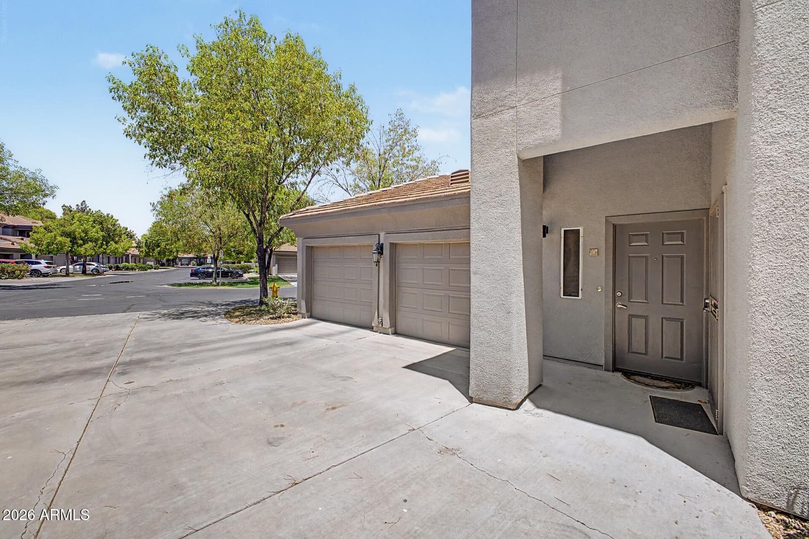 7401 W ARROWHEAD CLUBHOUSE Drive 2087, Glendale, AZ 85308 — photo 3 of 32