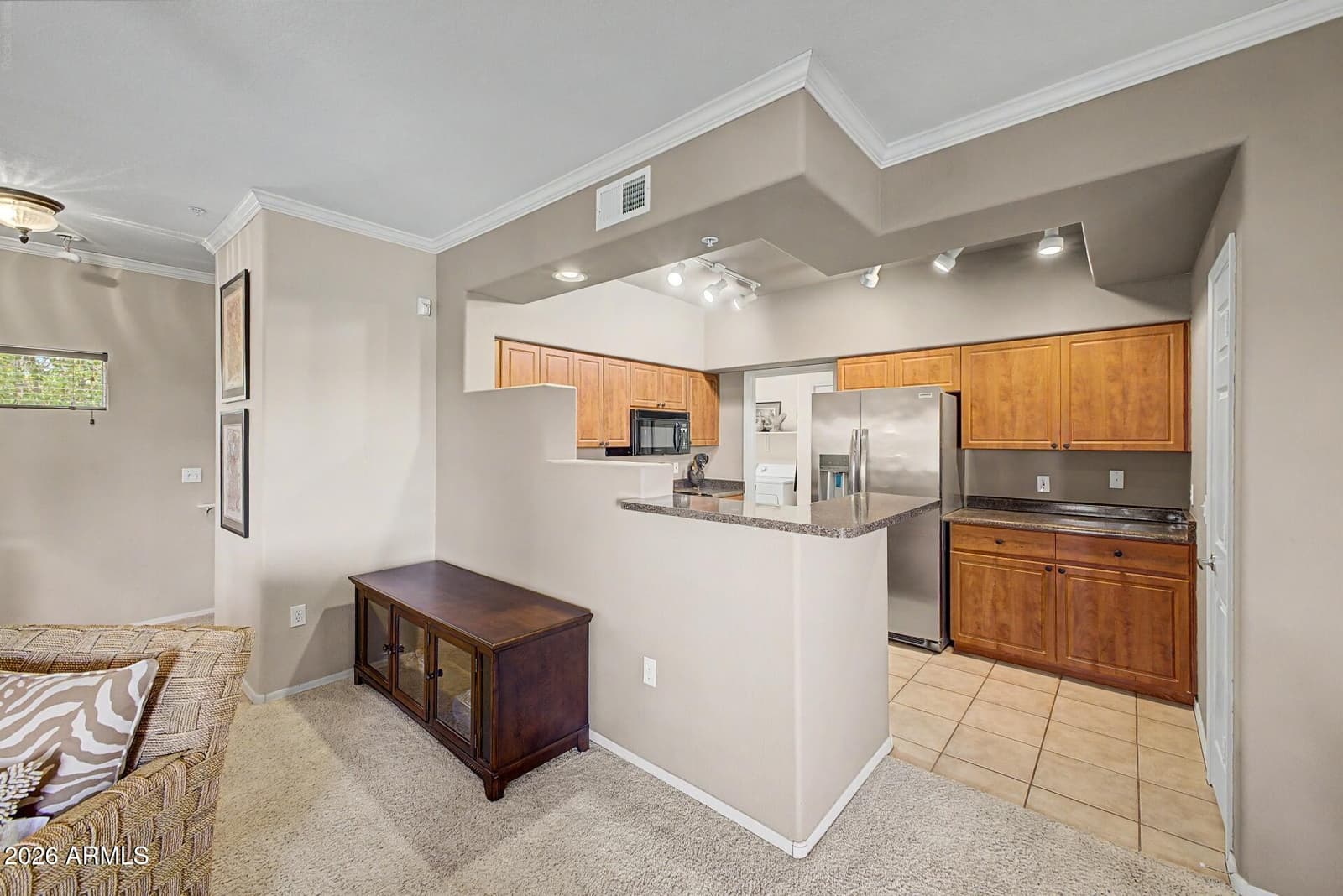 7401 W ARROWHEAD CLUBHOUSE Drive 2087, Glendale, AZ 85308 — photo 10 of 32