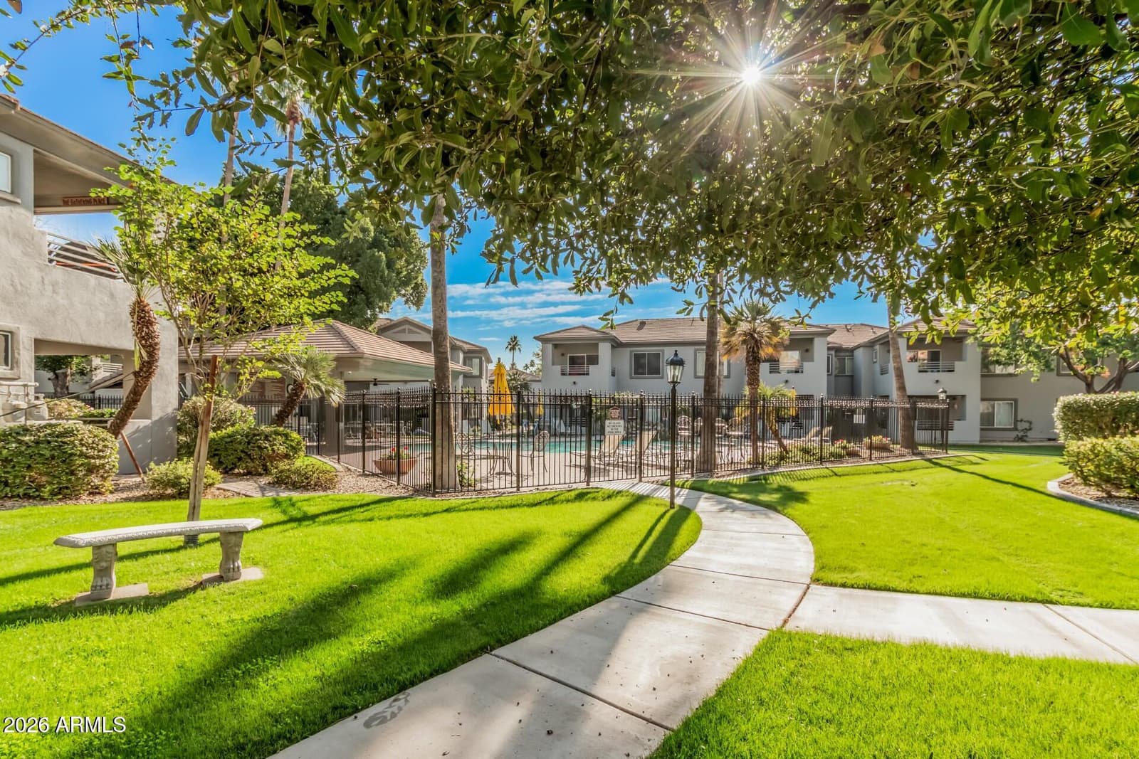 7401 W ARROWHEAD CLUBHOUSE Drive 2087, Glendale, AZ 85308 — photo 25 of 32