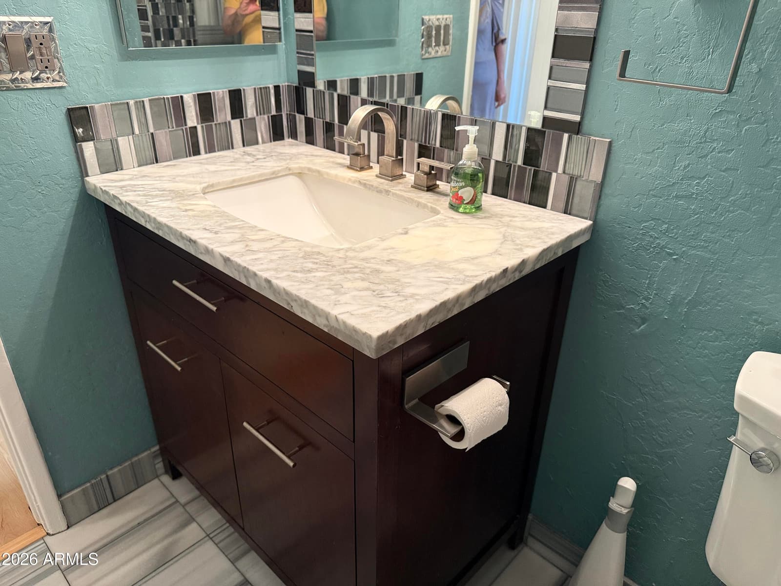 4901 S CALLE LOS CERROS Drive 273, Tempe, AZ 85282 — photo 9 of 24