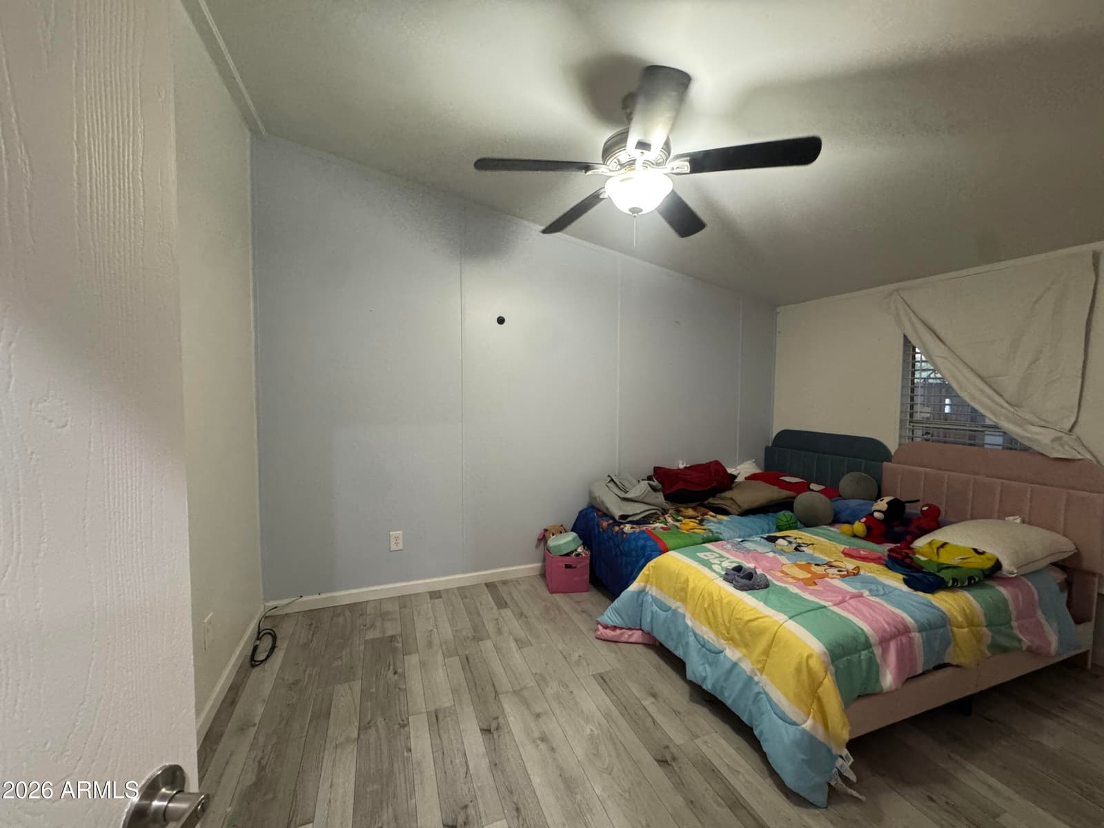 117 E VILLA THERESA Drive, Phoenix, AZ 85022 — photo 11 of 41