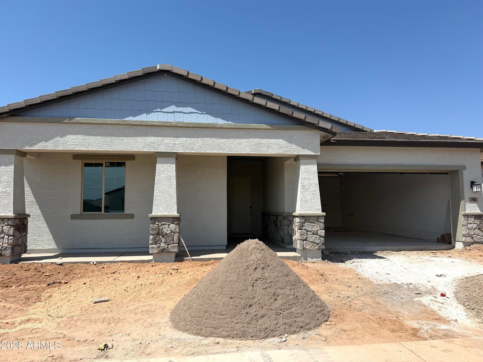 758 W Kingbird Drive, Queen Creek, AZ 85140 — photo 2 of 11