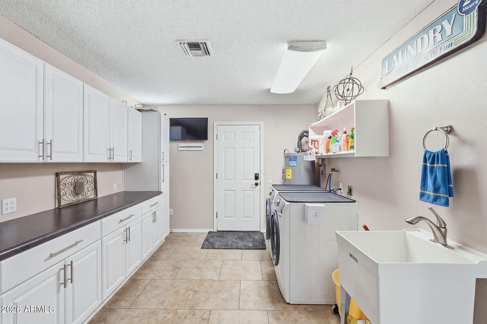 10110 W PINE SPRINGS Drive, Sun City, AZ 85373 — photo 25 of 33