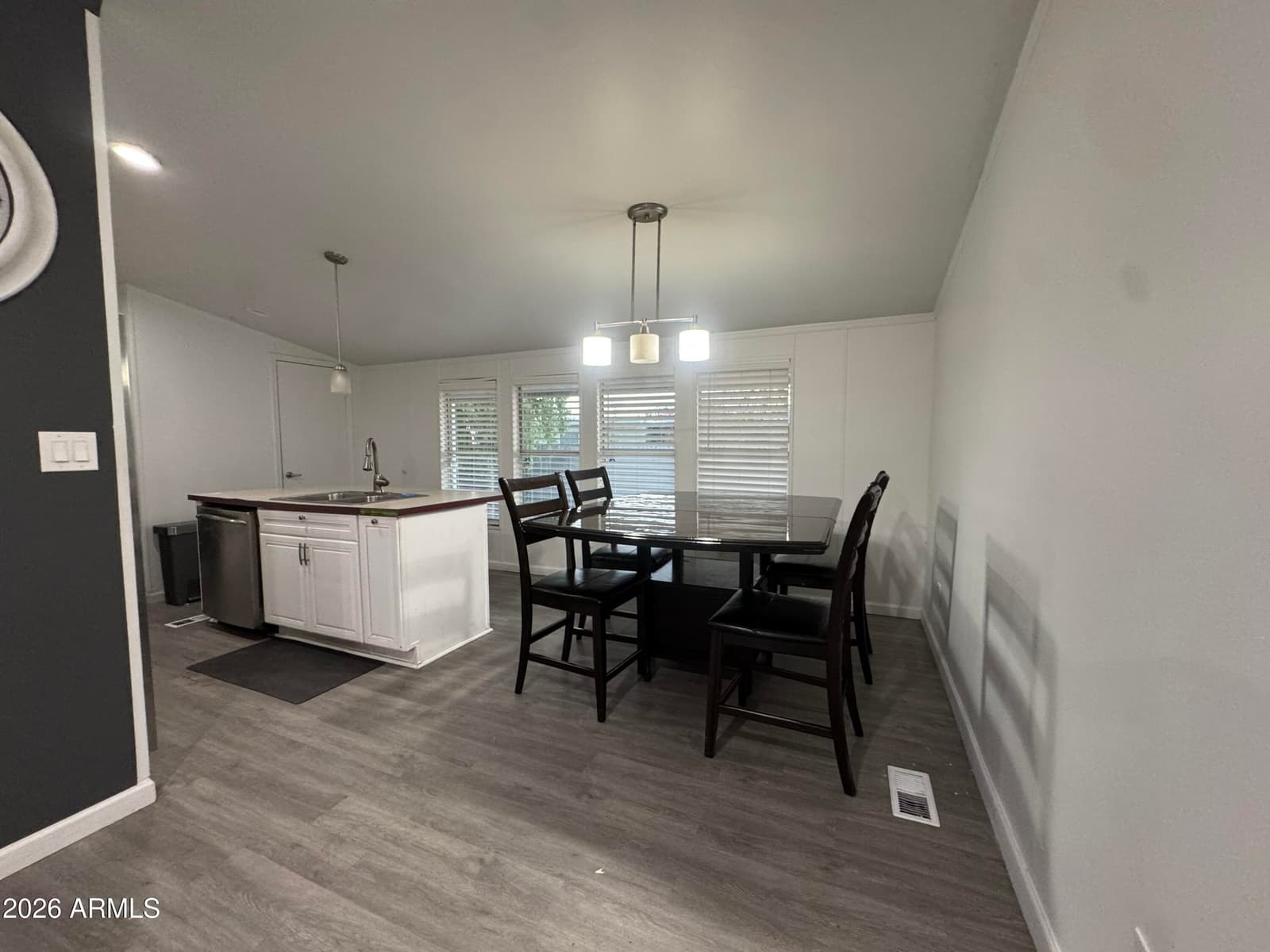 117 E VILLA THERESA Drive, Phoenix, AZ 85022 — photo 15 of 41