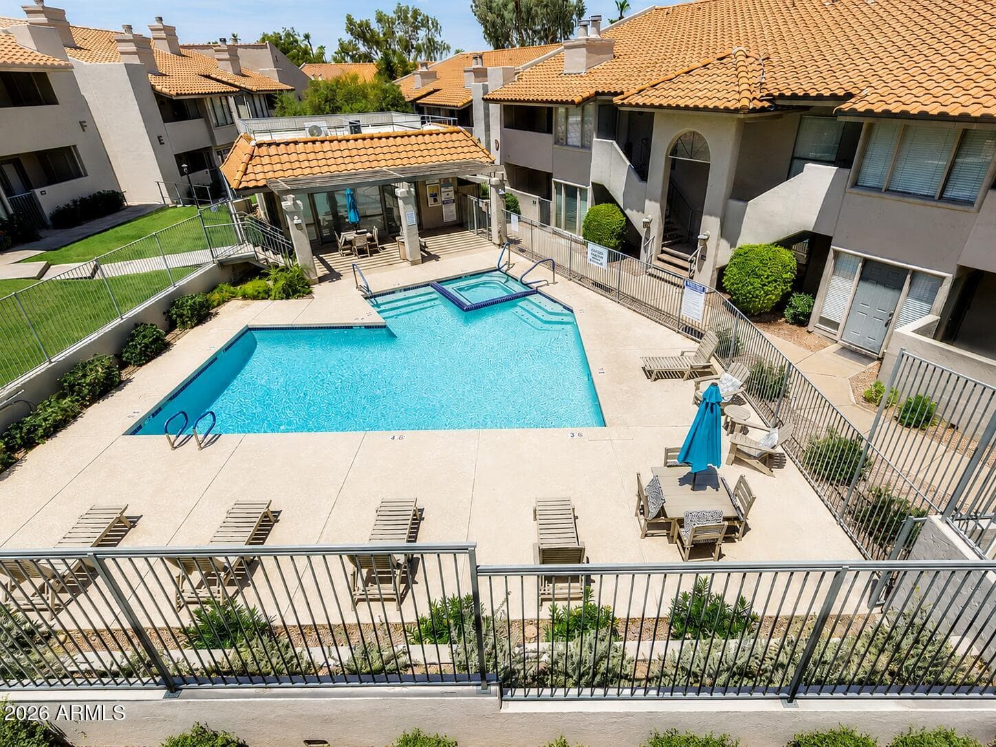 1840 E MORTEN Avenue 231, Phoenix, AZ 85020 — photo 25 of 32