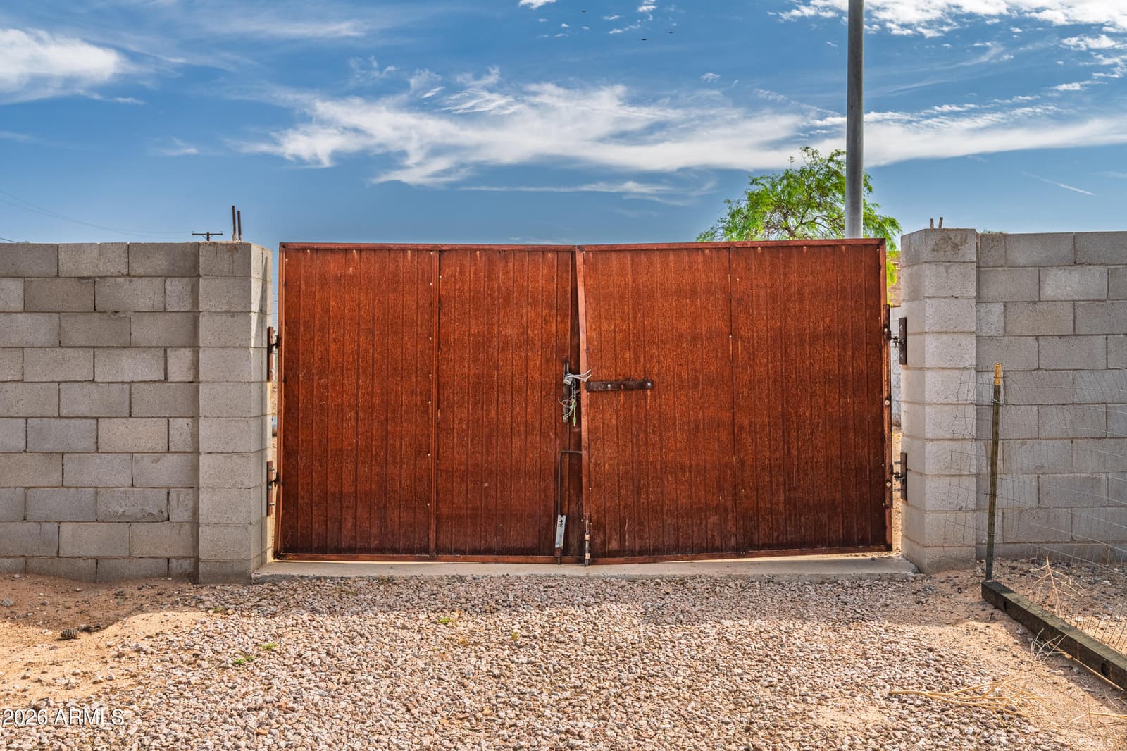 318 W 3RD Avenue, Casa Grande, AZ 85122 — photo 13 of 19