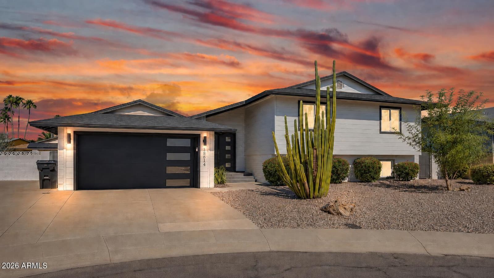 8614 E Monterey Way, Scottsdale, AZ 85251 — photo 1 of 30