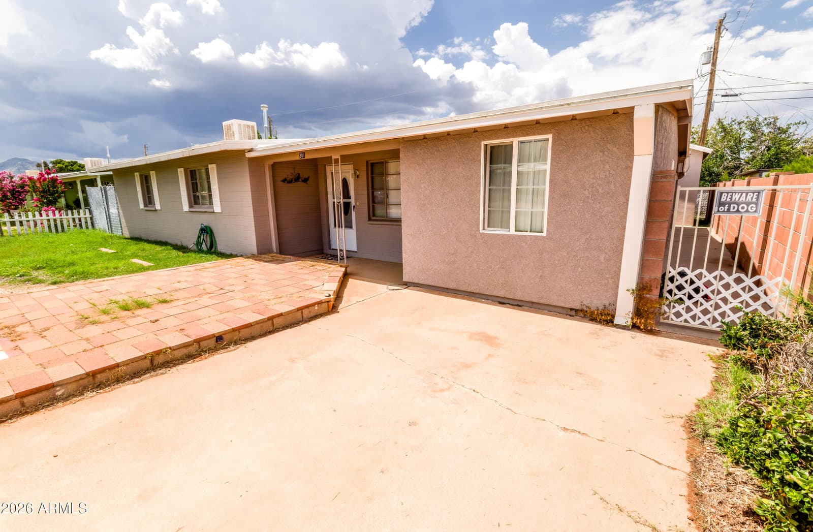 301 WHITTON Street, Sierra Vista, AZ 85635 — photo 2 of 45