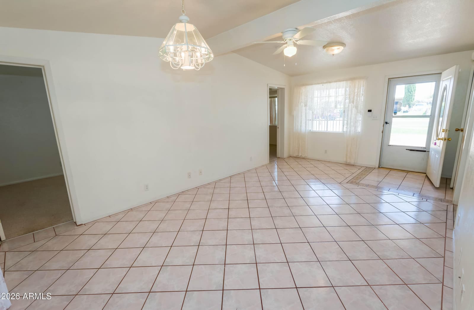 301 WHITTON Street, Sierra Vista, AZ 85635 — photo 7 of 45