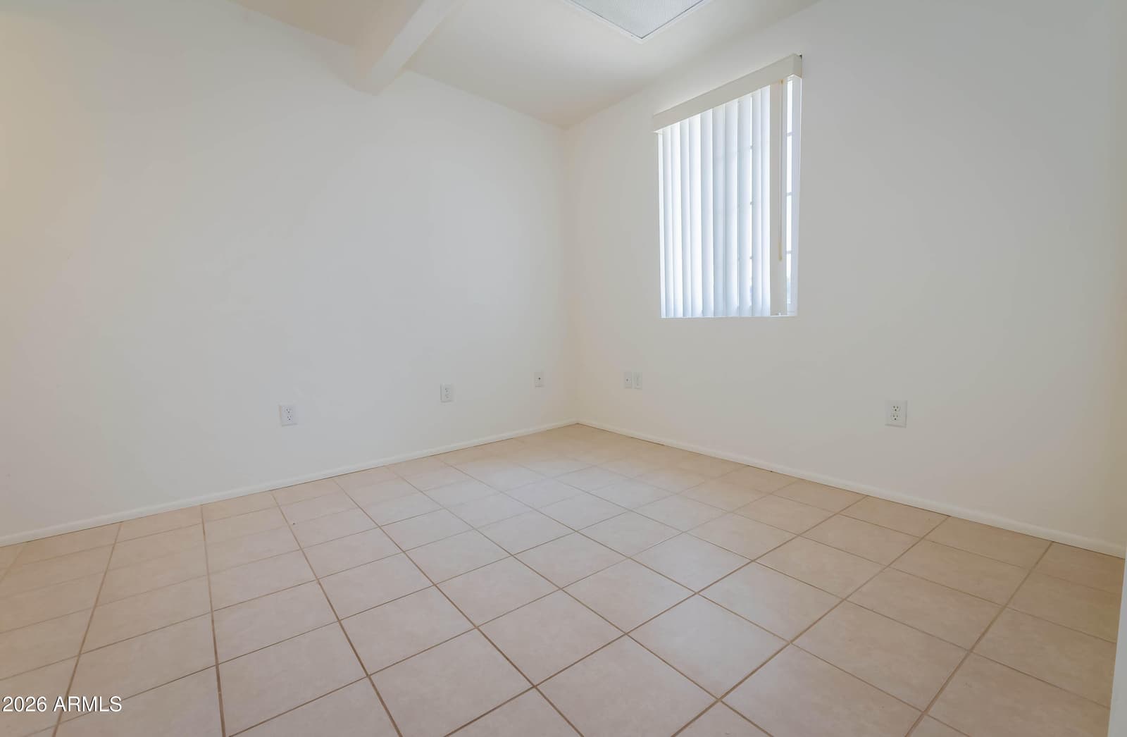 301 WHITTON Street, Sierra Vista, AZ 85635 — photo 17 of 45