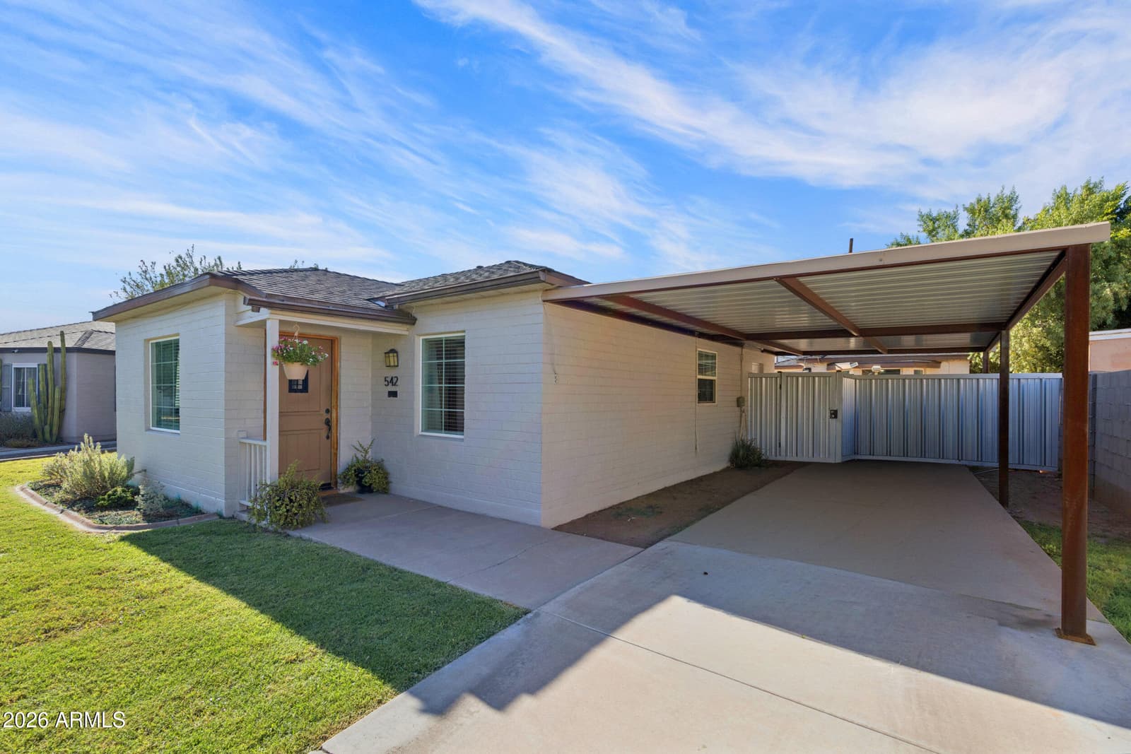 542 W LEWIS Avenue, Phoenix, AZ 85003 — photo 3 of 46