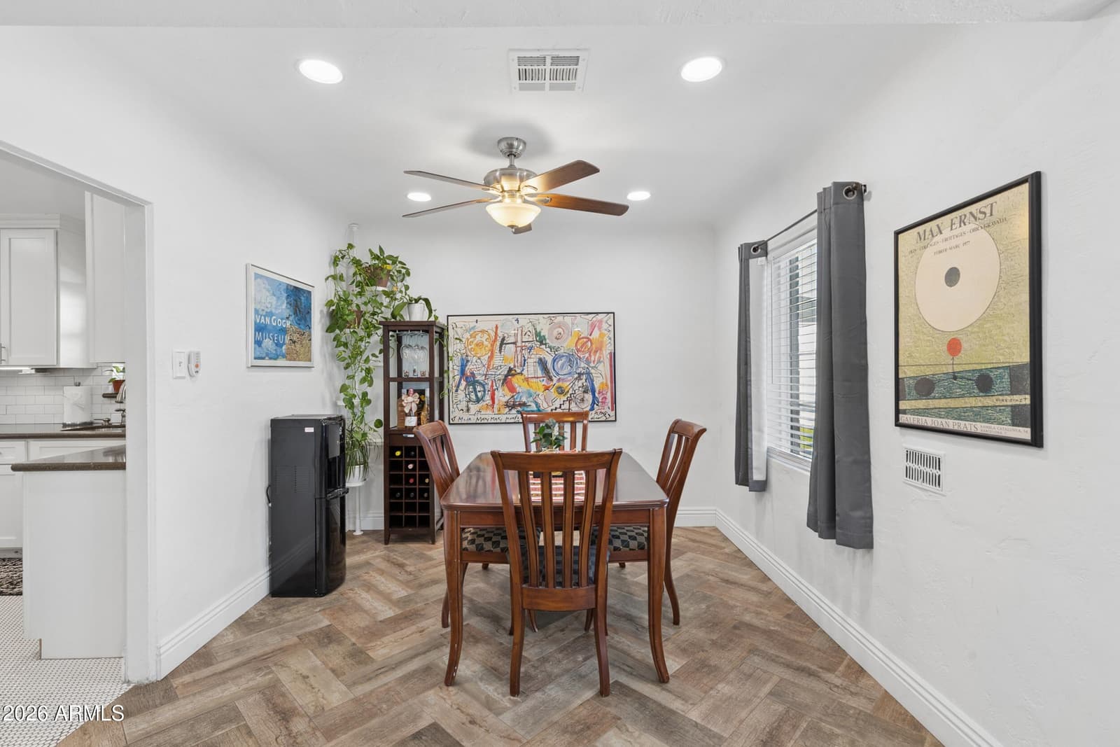 542 W LEWIS Avenue, Phoenix, AZ 85003 — photo 11 of 46
