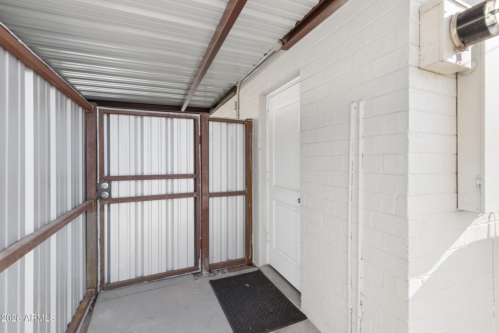 542 W LEWIS Avenue, Phoenix, AZ 85003 — photo 25 of 46