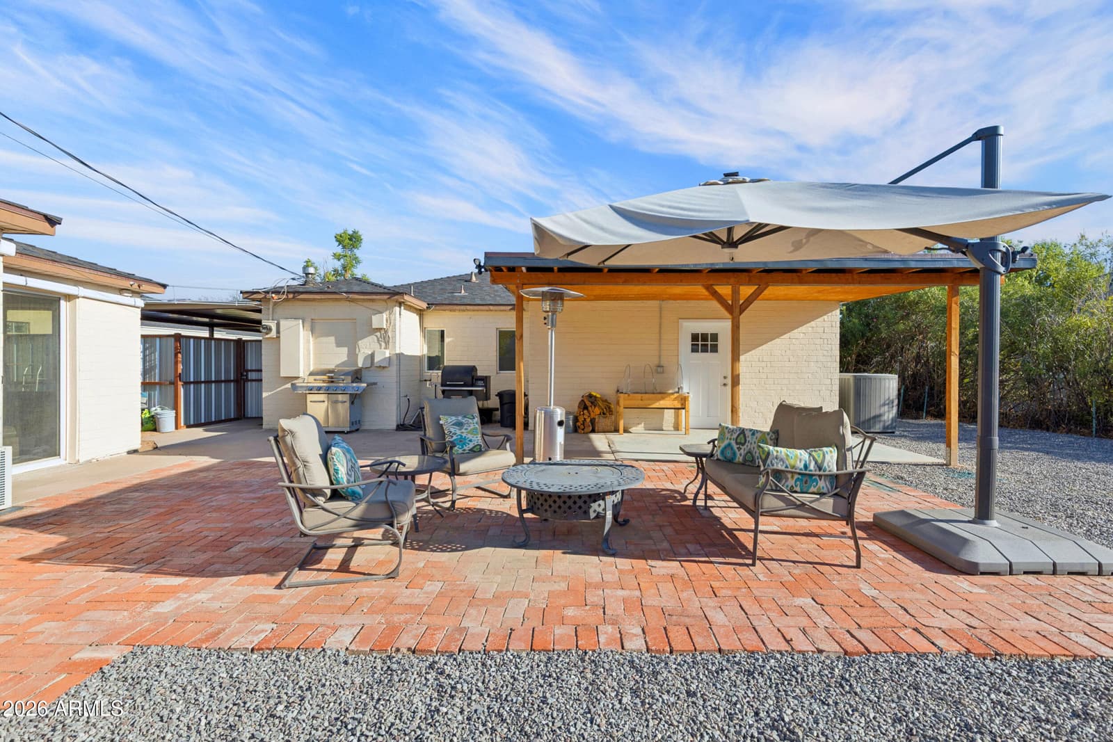 542 W LEWIS Avenue, Phoenix, AZ 85003 — photo 33 of 46