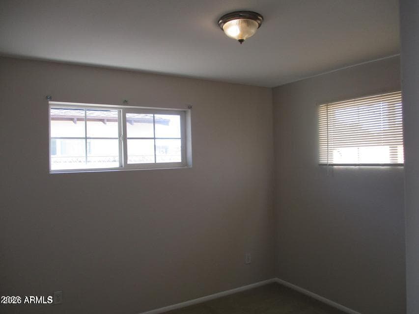 2911 W ALICE Avenue, Phoenix, AZ 85051 — photo 7 of 19