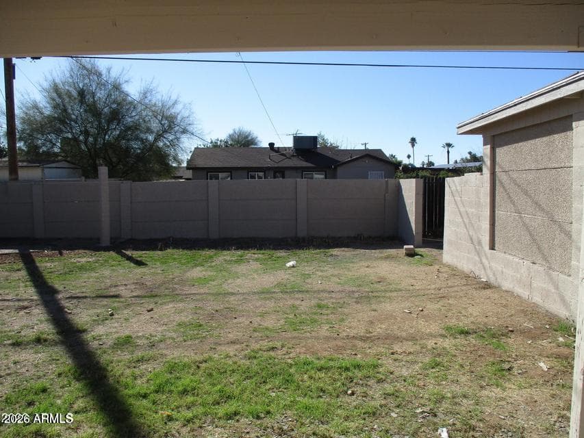 2911 W ALICE Avenue, Phoenix, AZ 85051 — photo 12 of 19