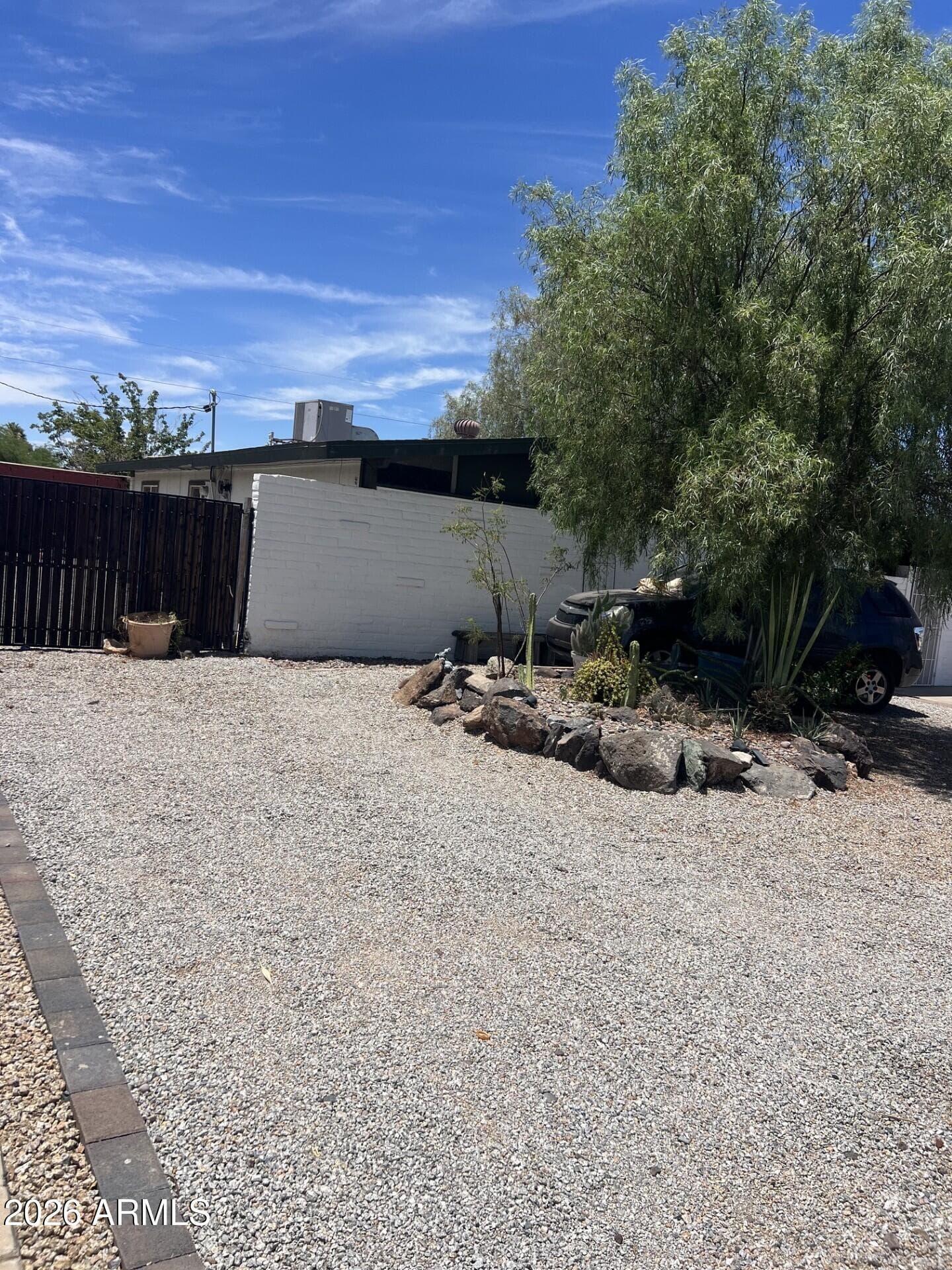 14808 N 30TH Drive, Phoenix, AZ 85053 — photo 3 of 46