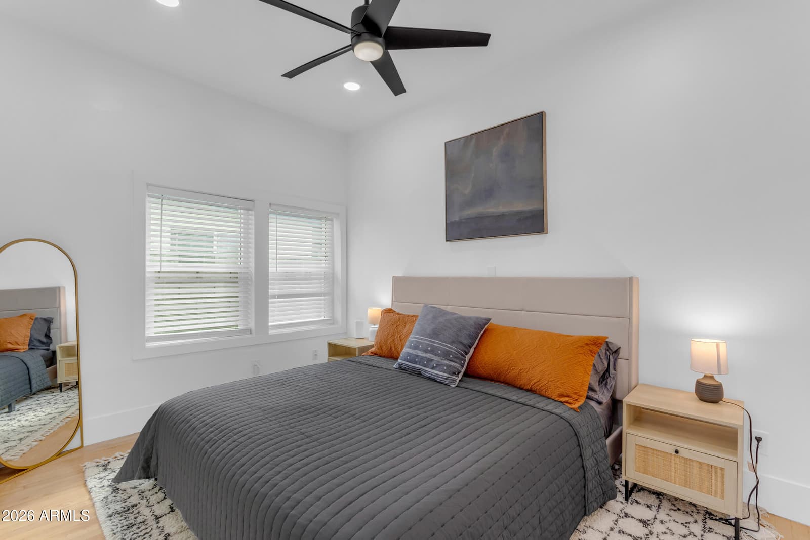 2046 N 11TH Street, Phoenix, AZ 85006 — photo 11 of 42