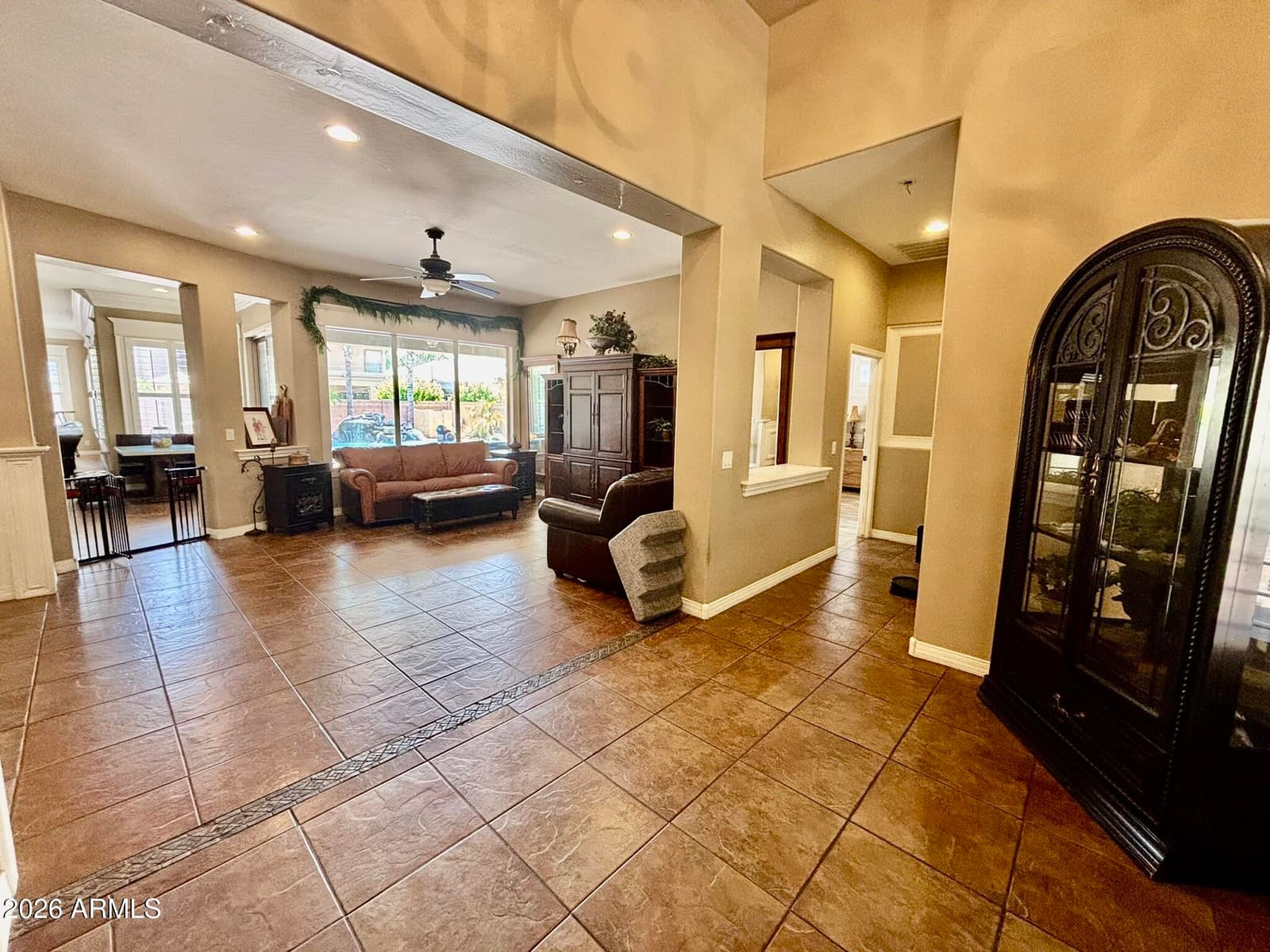 2925 E MARLENE Drive, Gilbert, AZ 85296 — photo 9 of 58