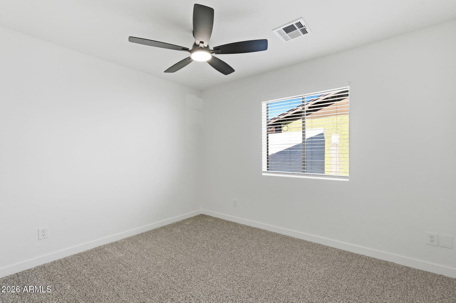 228 W 18TH Avenue, Apache Junction, AZ 85120 — photo 18 of 35