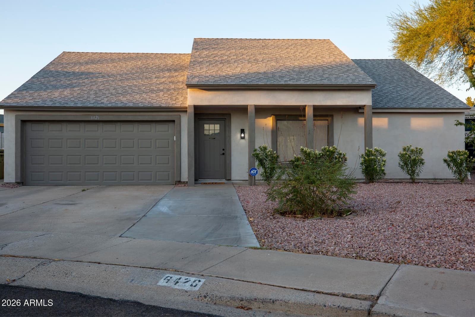 6426 W AIRE LIBRE Avenue, Glendale, AZ 85306 — photo 6 of 51
