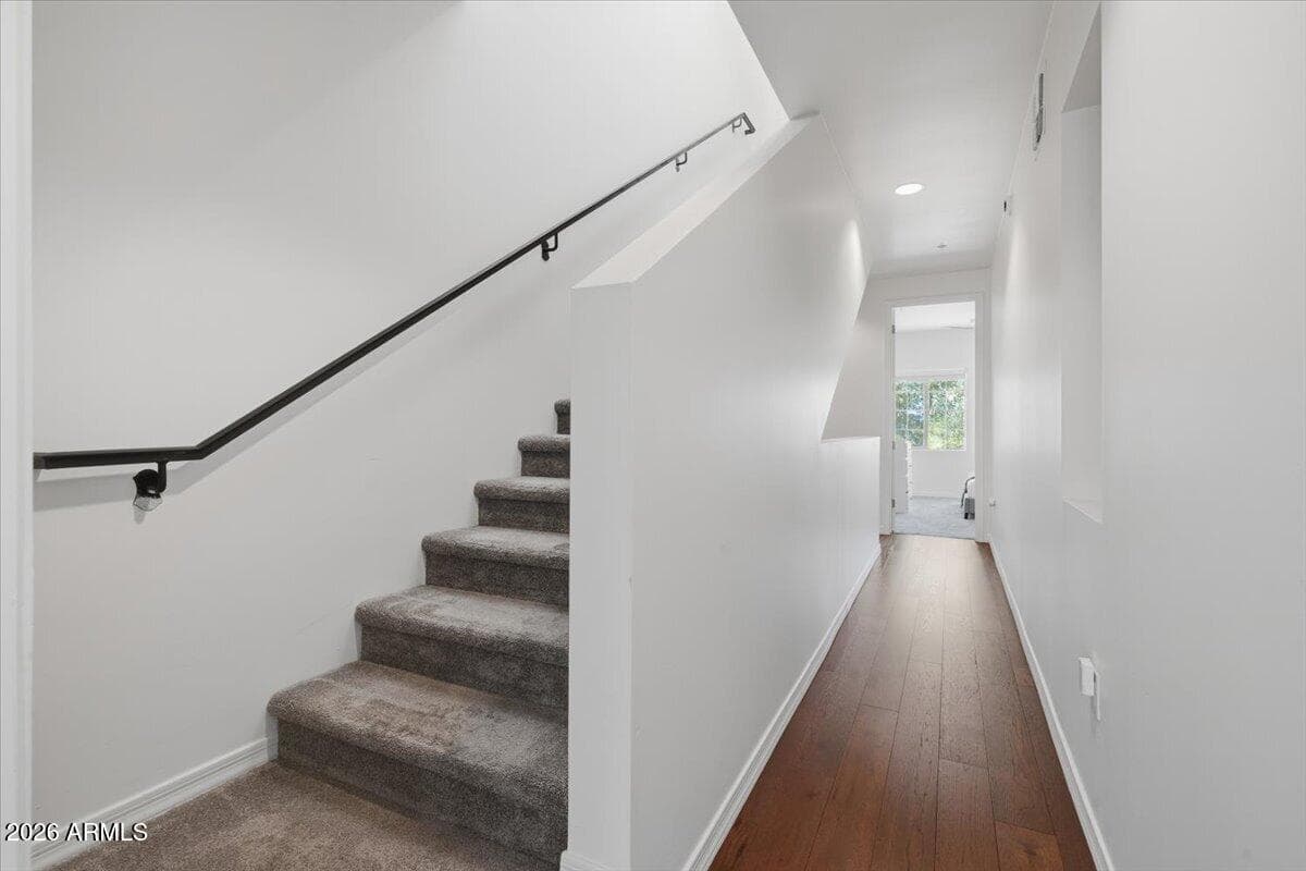 421 W 6TH Street 1008, Tempe, AZ 85281 — photo 12 of 34