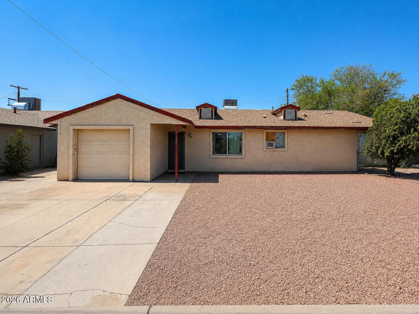 6014 W PINCHOT Avenue, Phoenix, AZ 85033 — photo 1 of 17