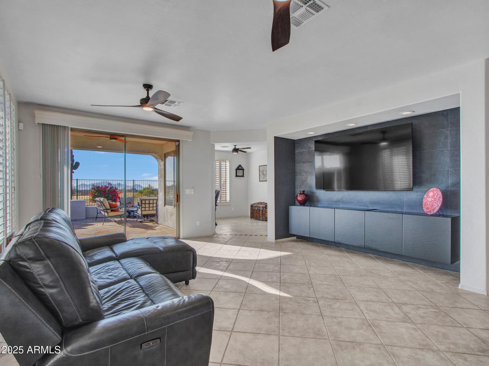 41933 N CROOKED STICK Road, Anthem, AZ 85086 — photo 5 of 71