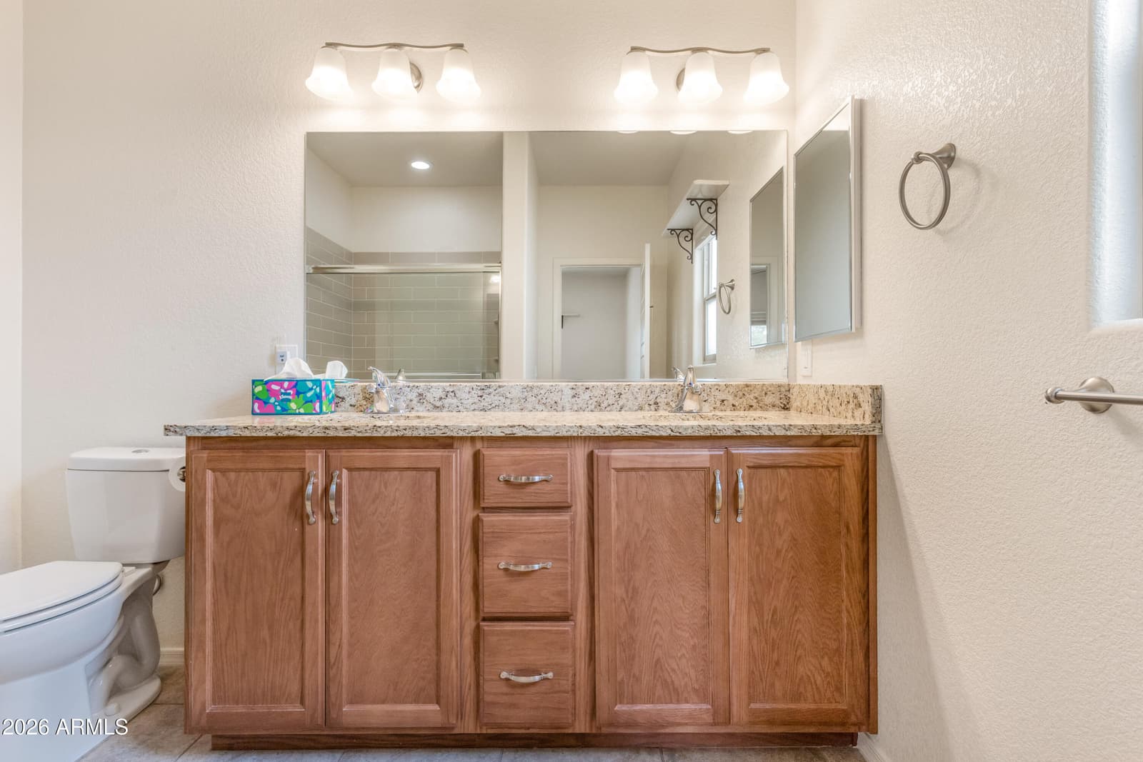 4336 DEANNA Drive, Sierra Vista, AZ 85650 — photo 15 of 34