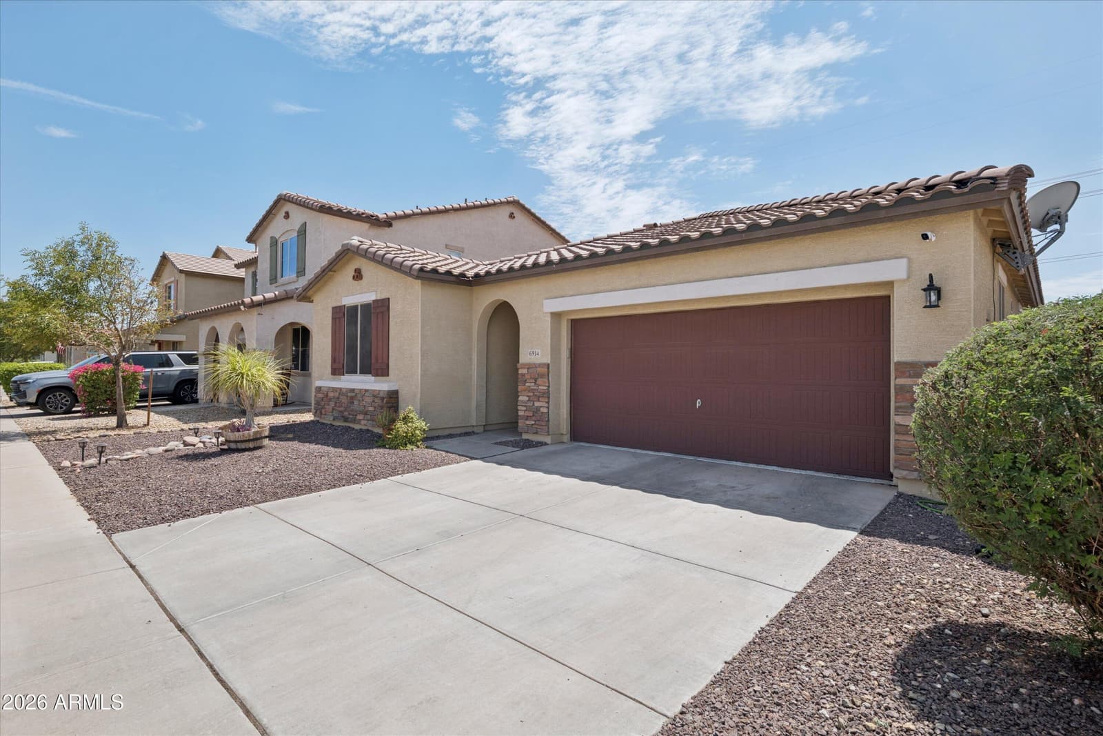 6914 S 78TH Drive, Laveen, AZ 85339 — photo 5 of 35
