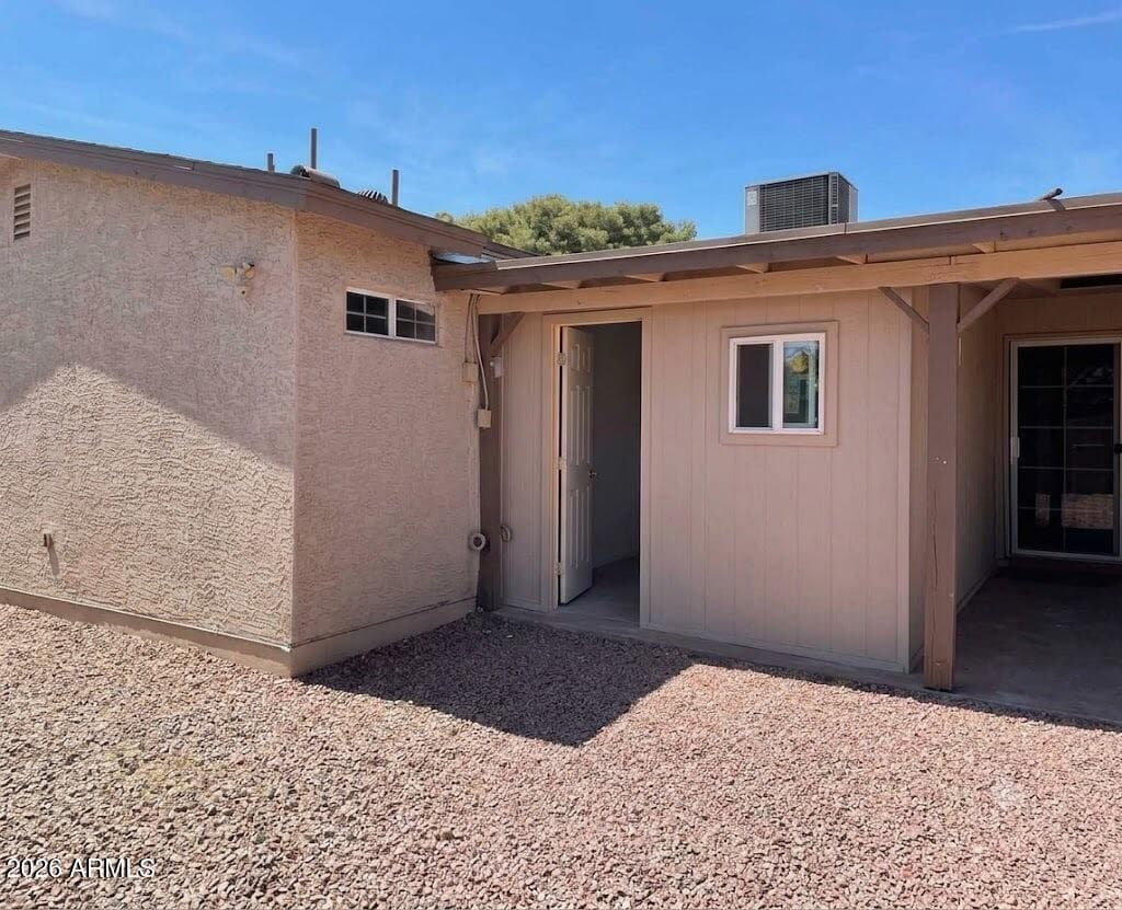 8939 W SELLS Drive, Phoenix, AZ 85037 — photo 14 of 34