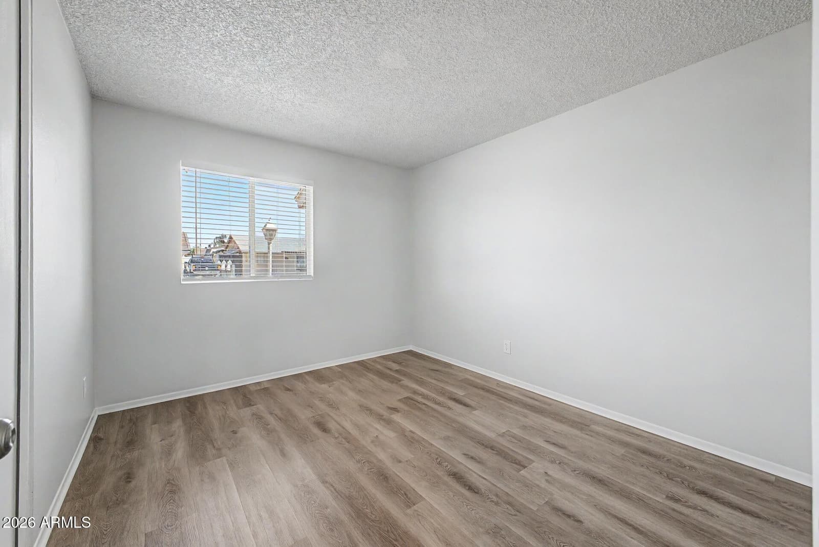 3731 W GLENN Drive, Phoenix, AZ 85051 — photo 25 of 37