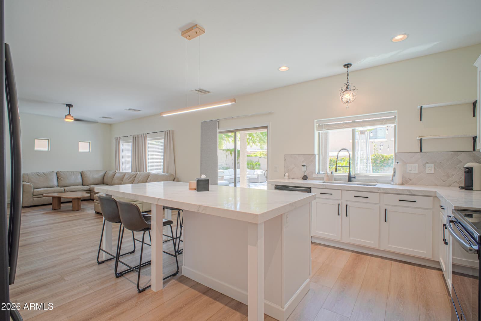 2347 W TALLGRASS Trail, Phoenix, AZ 85085 — photo 18 of 49