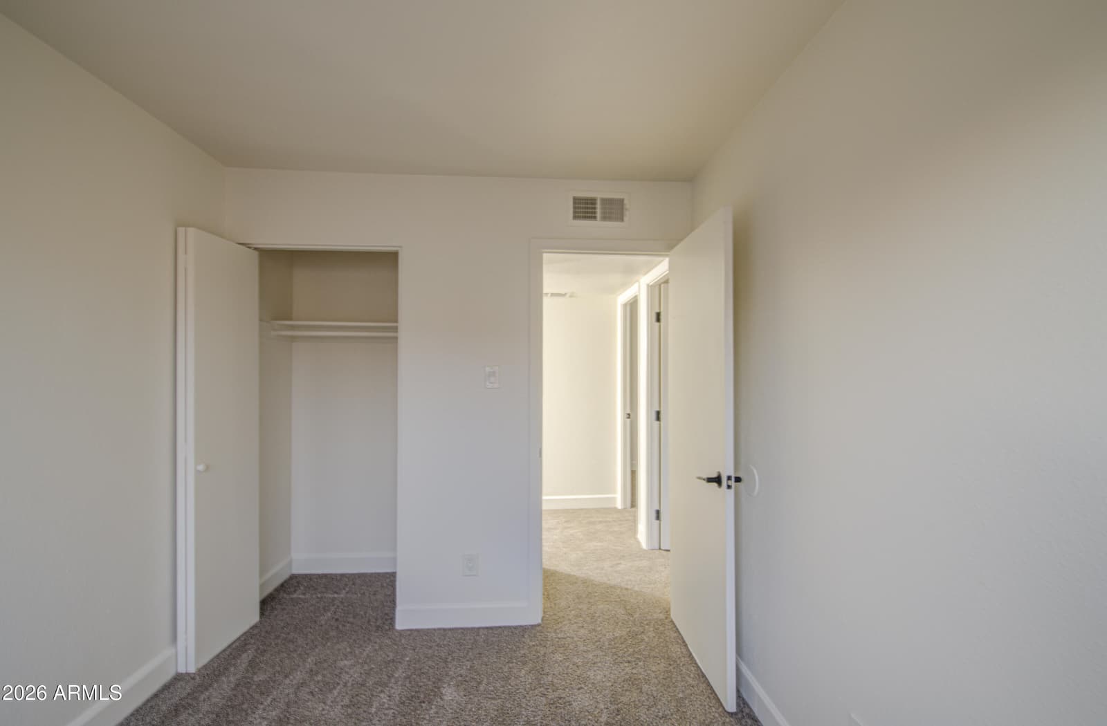 4103 W WONDERVIEW Road, Phoenix, AZ 85019 — photo 17 of 22