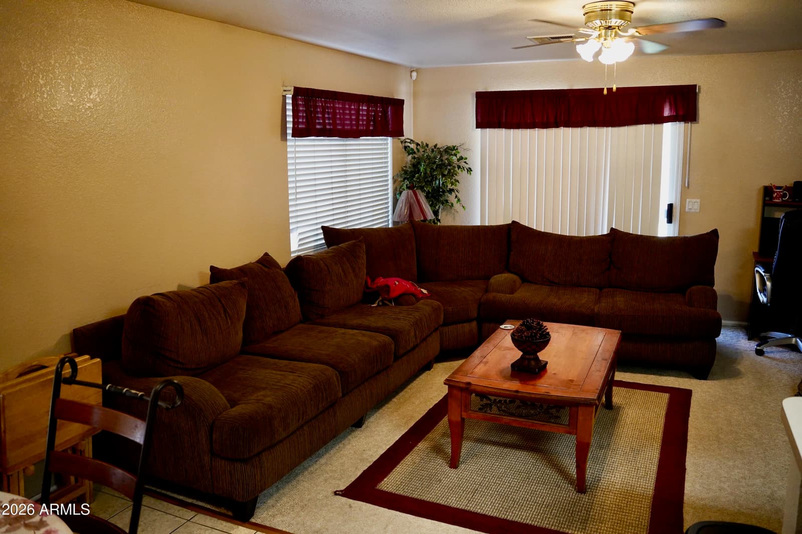 10705 W MONTECITO Avenue, Phoenix, AZ 85037 — photo 4 of 10