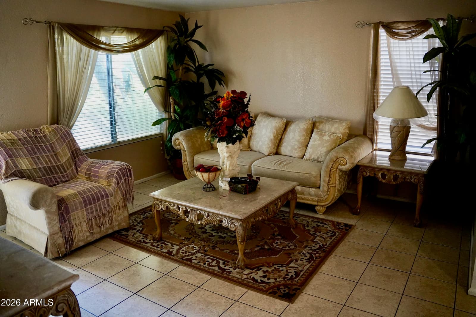 10705 W MONTECITO Avenue, Phoenix, AZ 85037 — photo 3 of 10